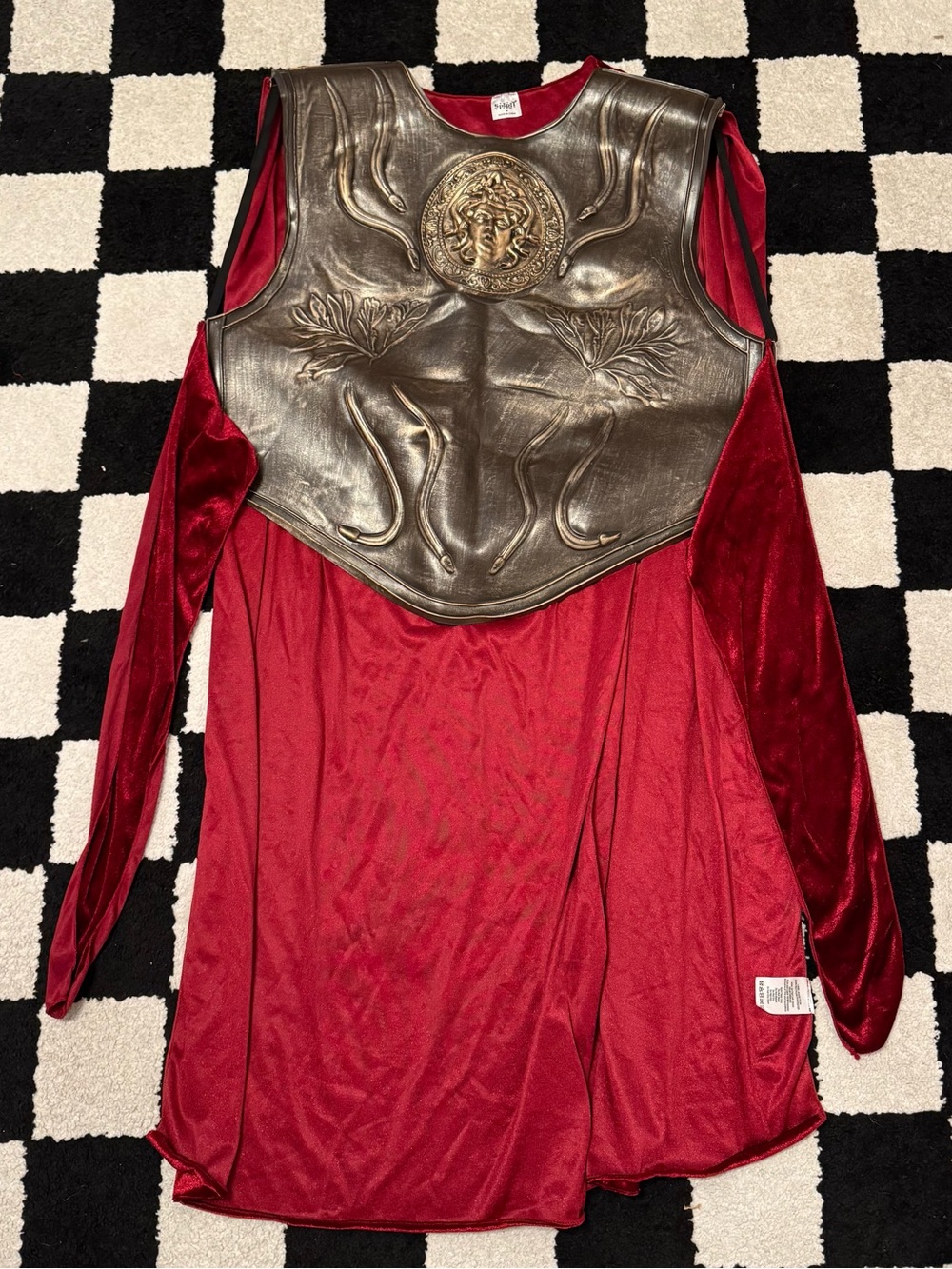 Spirit Halloween Adult Roman Emperor Gladiator Costume with Red Cape Size M